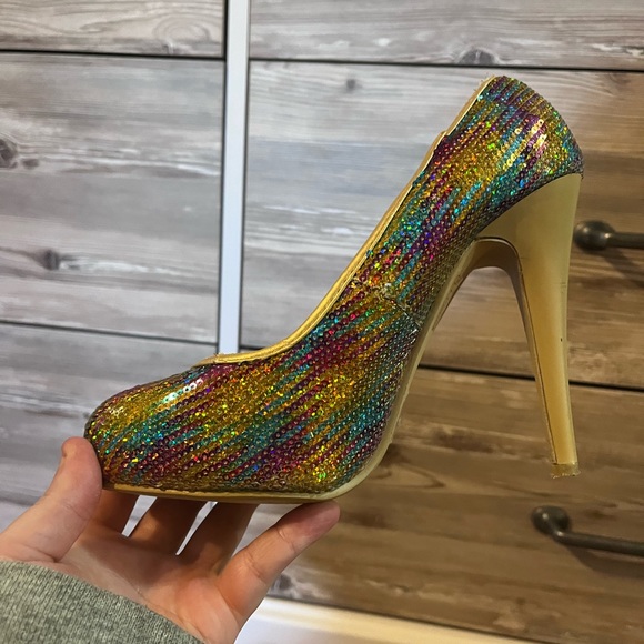 Rainbow sequin platform pumps - Picture 3 of 5